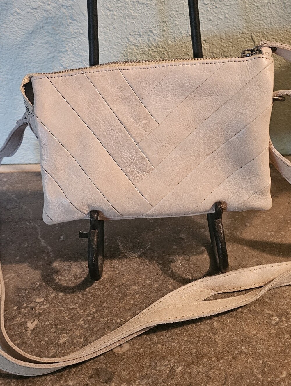 NWOT Latico Sunny Cream Leather Crossbody Bag